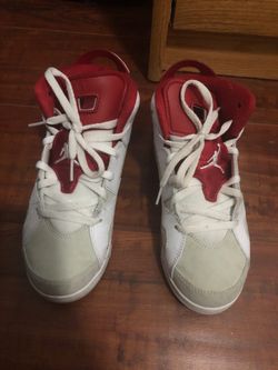 Jordan 6s size 3