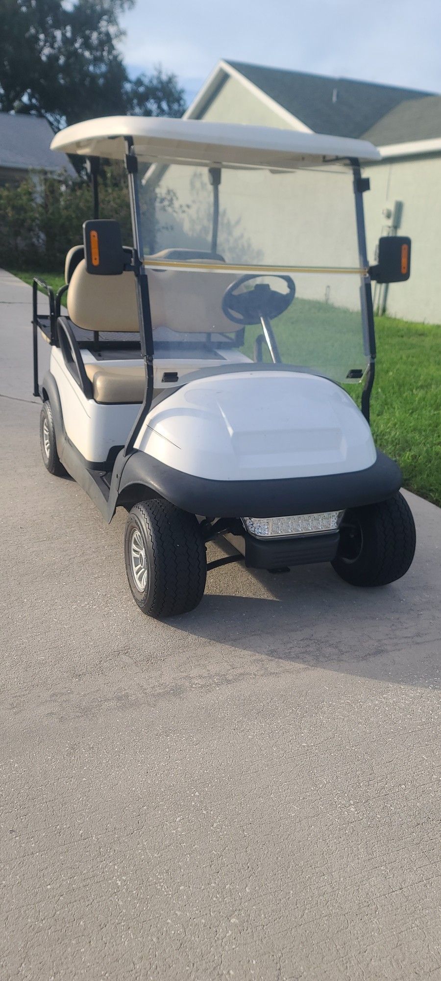 2017 Club Car Precedent I2
