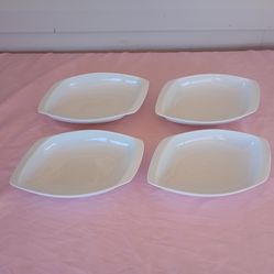 Vintage Wade Porcelain Leaf-Shaped Dish Set of 4