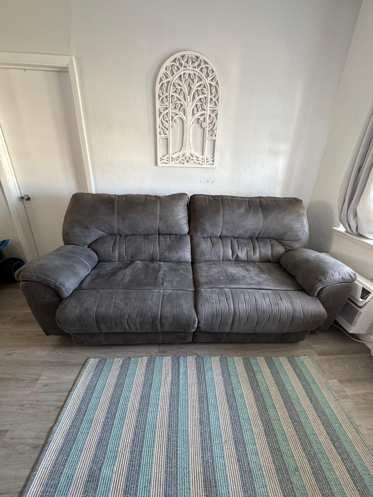 Reclining Sofa