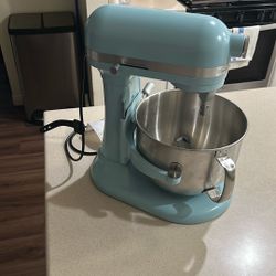 KitchenAid 7 Quart Bowl-Lift Stand Mixer