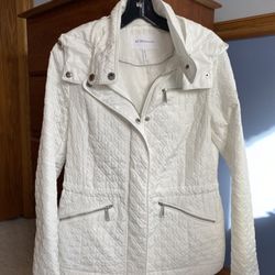Ladies White Lightweight Coat - NEW