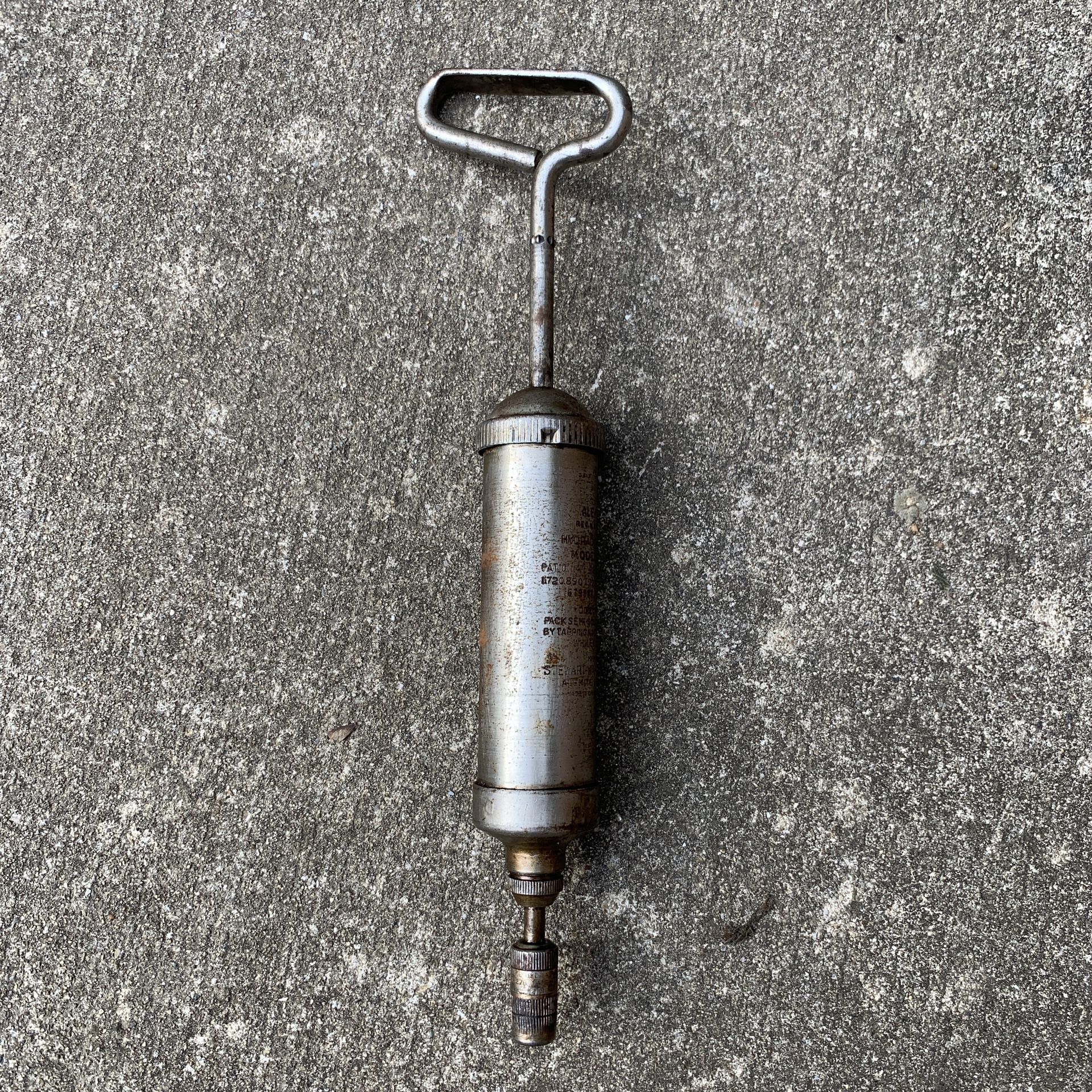Vintage Alemite Hydraulic Lubricator Grease Gun