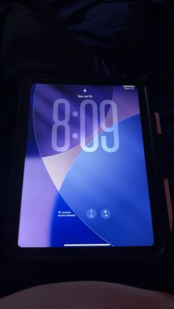 iPad A16 Barely Used
