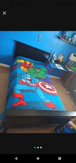 Twin Black Bunk Beds