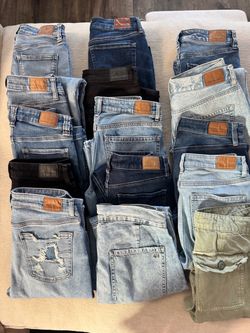 AE American Eagle Jeans Size 2 – 15 Pairs Lot / Lote 15 Pantalones de Mezclilla Talla 2