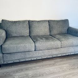 Sofa Couch (FREE DELIVERY)