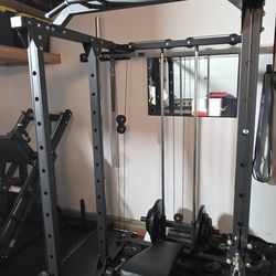 Workout Rack With Cross Cable