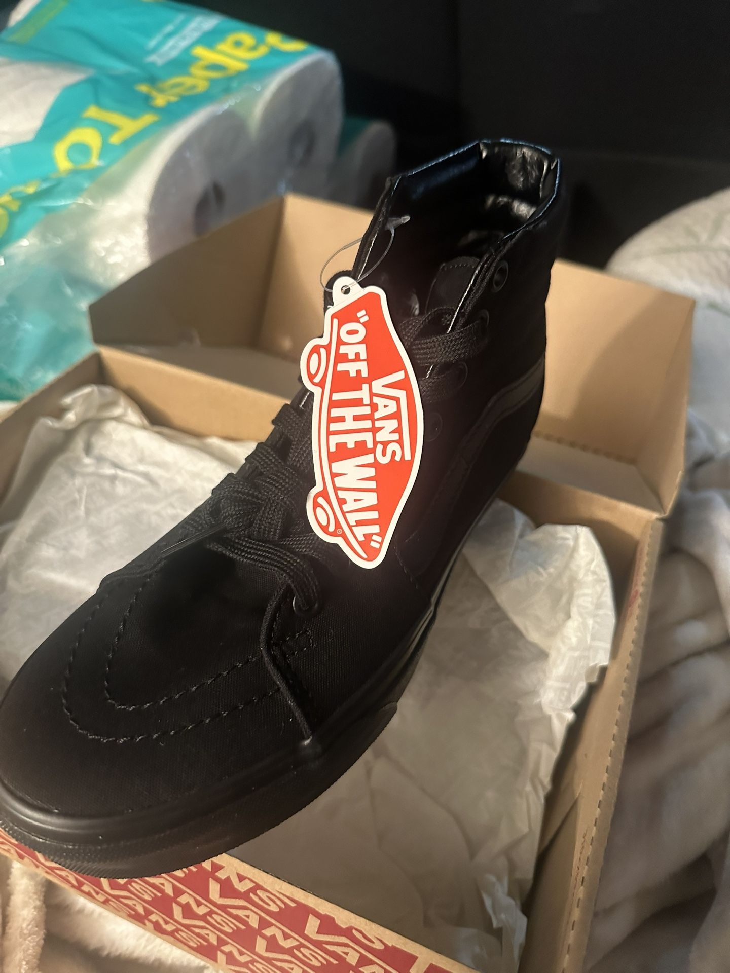 New mens black sk8-hi vans