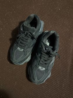 New Balance 9060 shoes/tenis 5.5