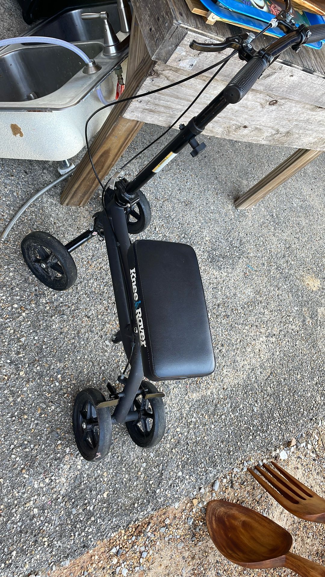 Knee Rover