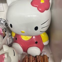 Hello Kitty Piggy Bank 