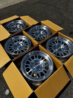 (5) New Method MR318 Machined Wheels For Jeep Wrangler Gladiator