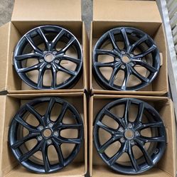 Hyundai Veloster R-Spec OE wheels