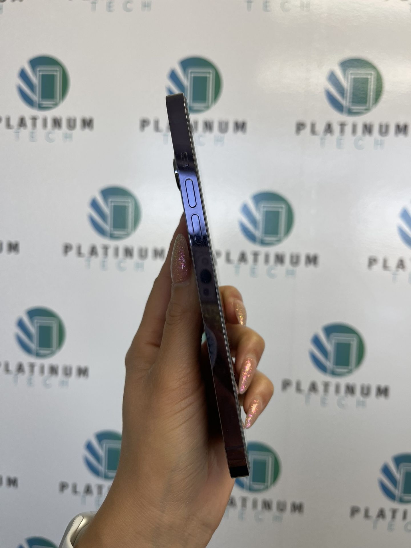 iPhone 14 Pro Max NEW 256Gb UNLOCKED $920 With Box