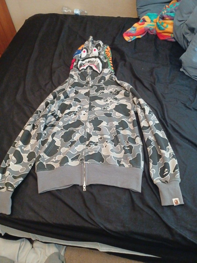 Bape Hoodie Size M