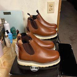 HANDPOINT MEN’S 7.5 ROMEO BOOTS 