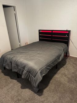 Bed full size