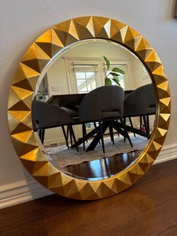 34” Wall Mirror