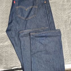 Almost brand New Blue 501s