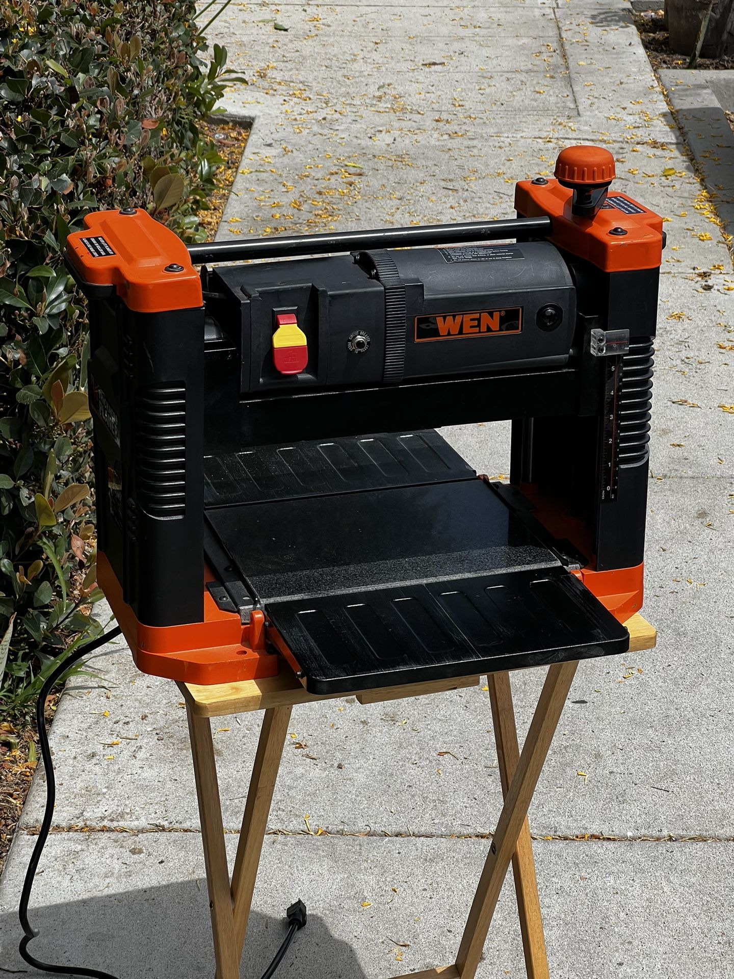 Wen 12.5" Wood Thickness Planer