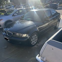2003 BMW 325i