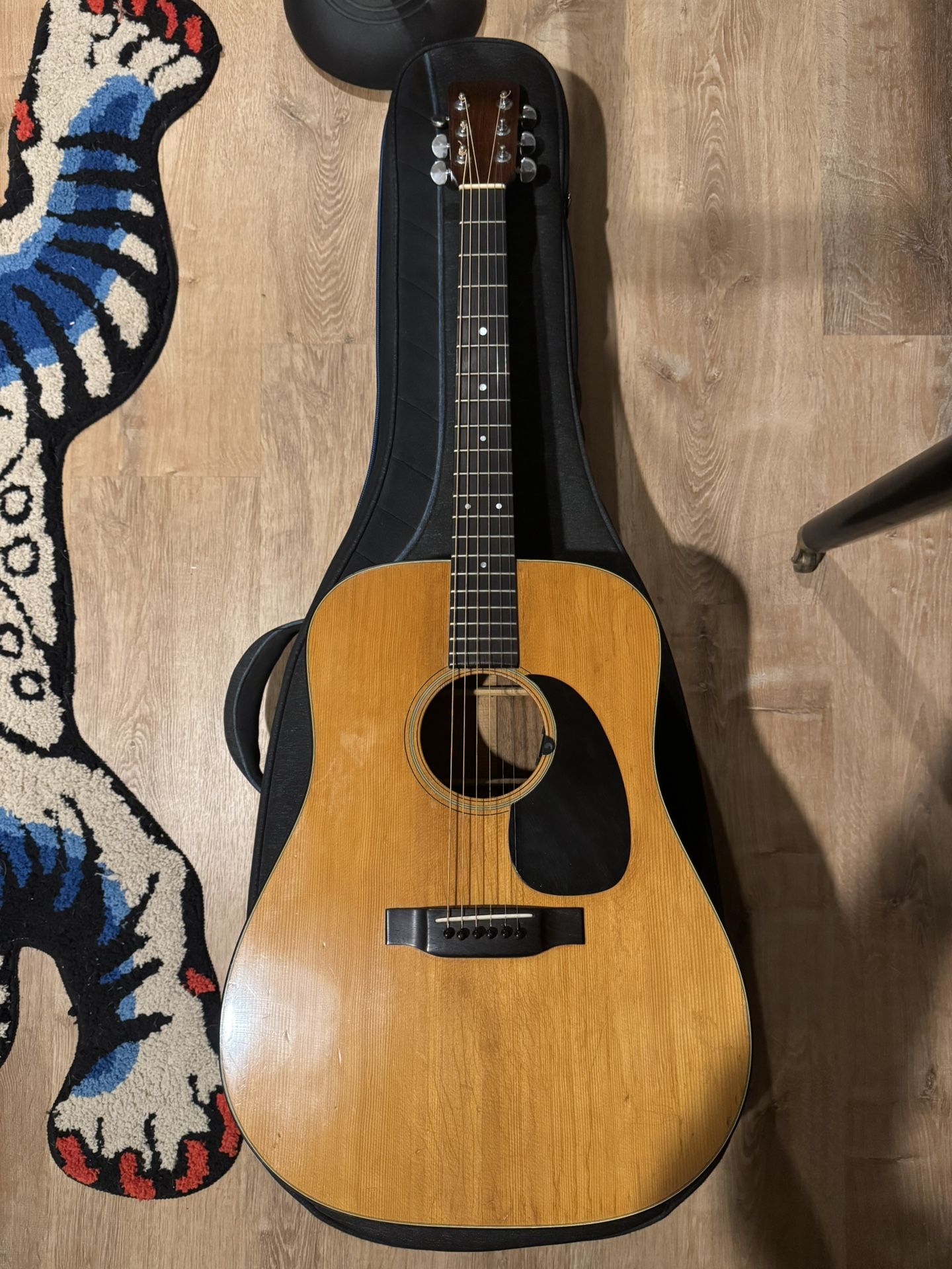 1969 Martin D-18 Natural