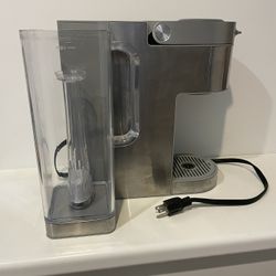 KEURIG HOT BREWER COFFEE MACHINE