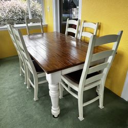 Pottery Barn Table and  6 Chairs