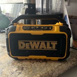 Dewalt Speaker