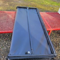 Used Bed Cover Good Conditions 