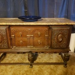 Vintage Free Standing Single Basin Vanity With Cabinet And Marble Top