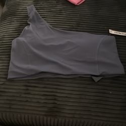 2 Sports Bras 