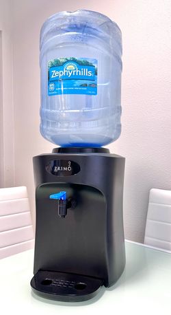 Countertop water dispenser