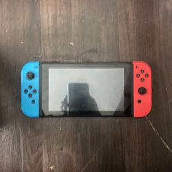 Nintendo Switch 