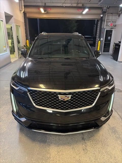 2022 Cadillac XT6