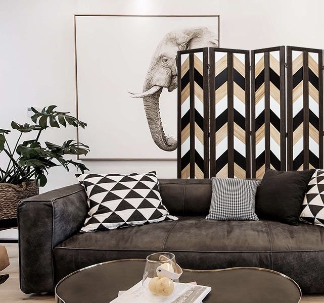 Privacy screen 64”