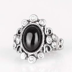 New Paparazzi Rings For Women $4 Each ..check Out My Profile 