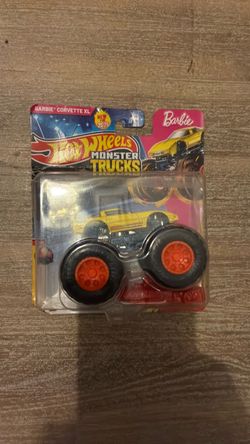Hot wheels, monster trucks