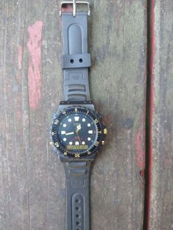 RARE! Casio AQ-100W (358) Japan M Men's Black Diver's Watch NEW BATTERY Runs