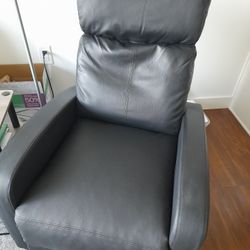 Recliner Chair