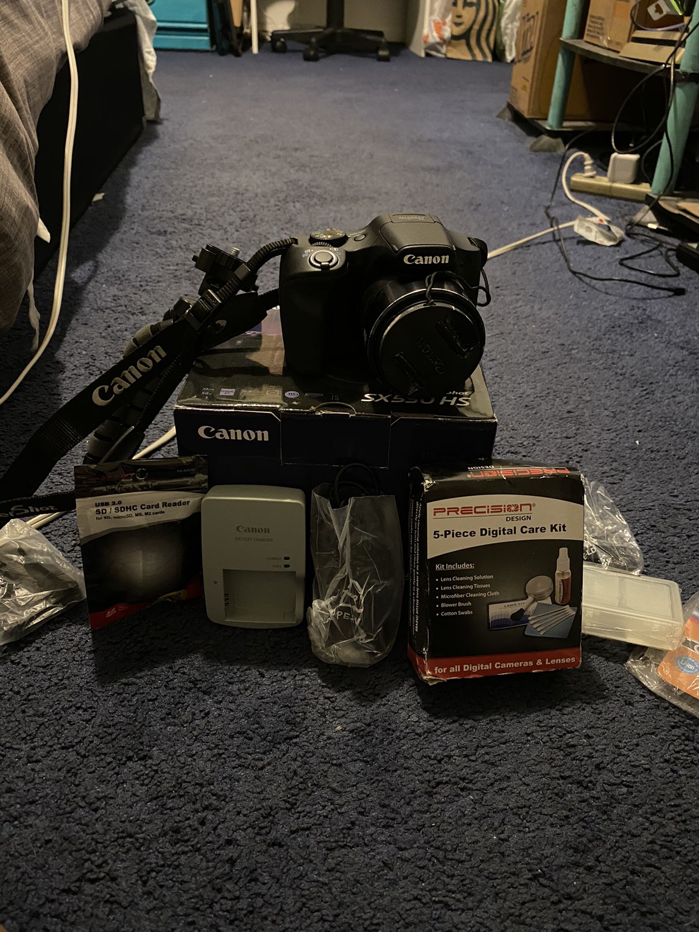 Canon Powershot SC530 HS with accessories