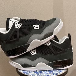 Jordan 4 Fear Size 10.5 Brand new No box No trades 