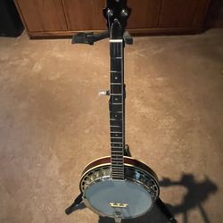 Saga 5 string Banjo