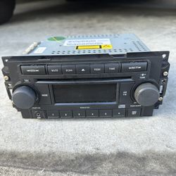 Audio Equipment Radio Receiver/CD Player - Radio Fits 06-10 PT CRUISER 1384999