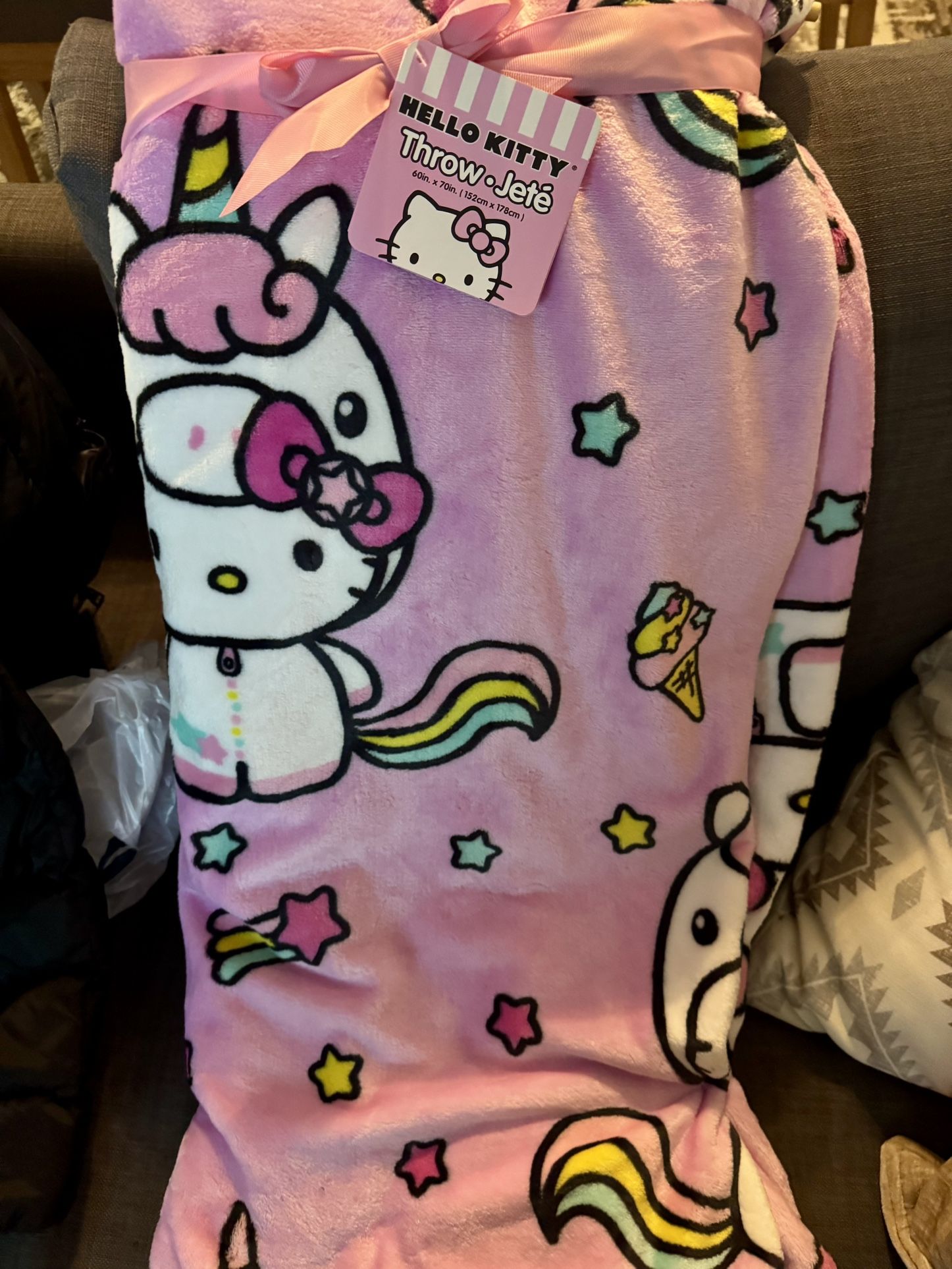 Hello Kitty Blanket