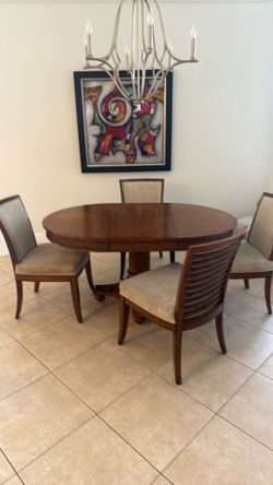 Full set! Tommy Bahama dining set w barstools and more