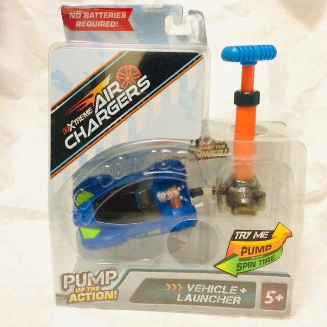 XTreme Air Chargers Vehicle and Launcher Toy Car Hornet Pump Up The Action