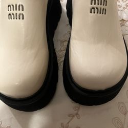 MIU MIU- Woman’s Slides - White 