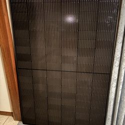 NEW 400 Watt Solar Panel. Outside Quality. 